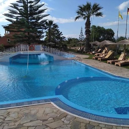 Hellens Village Almiros Beach ภายนอก รูปภาพ