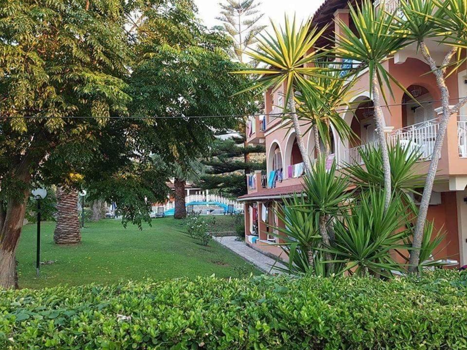 Hellens Village Almiros Beach ภายนอก รูปภาพ