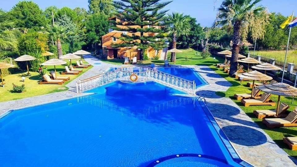 Hellens Village Almiros Beach ภายนอก รูปภาพ